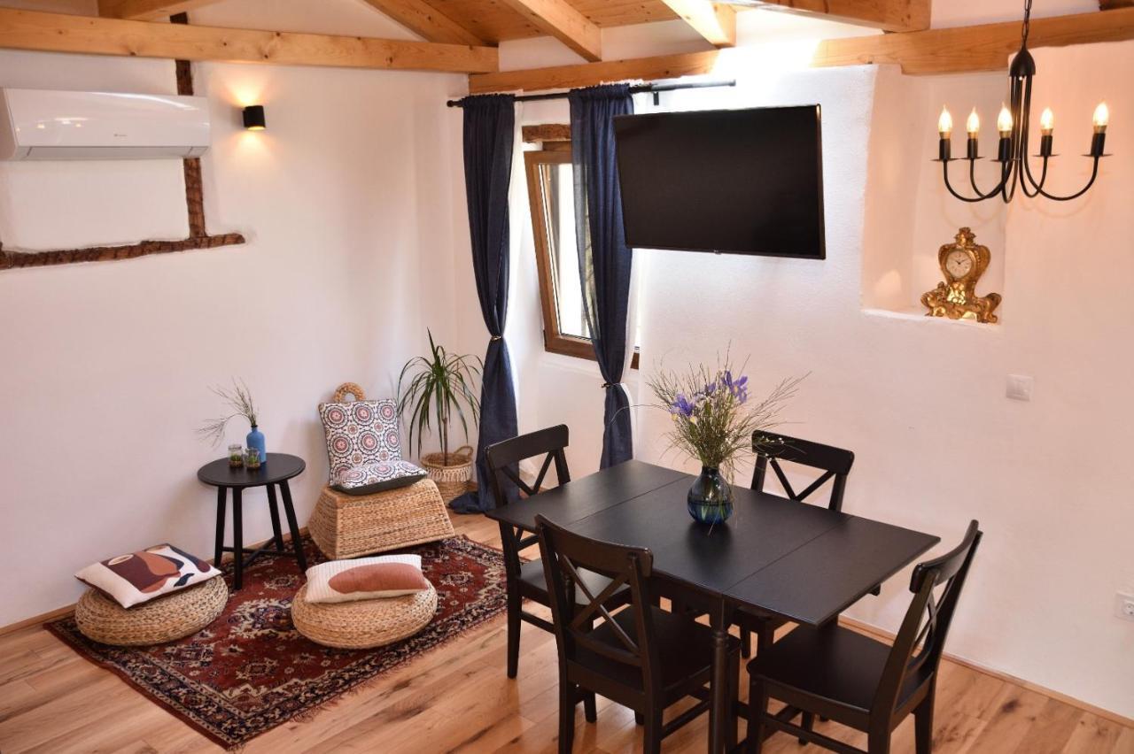 Bruno Old Town Apartments Rovinj Exterior photo
