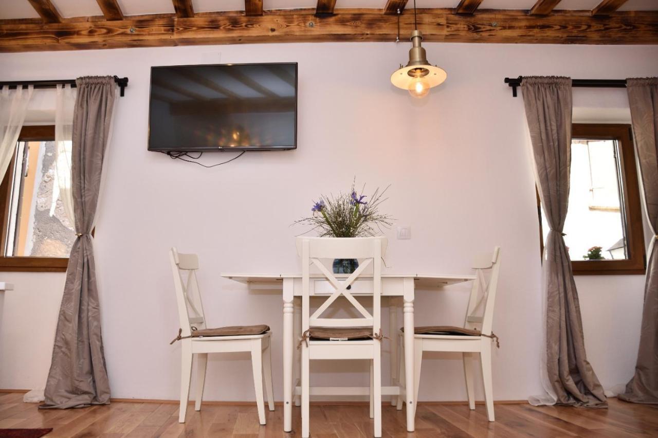 Bruno Old Town Apartments Rovinj Exterior photo