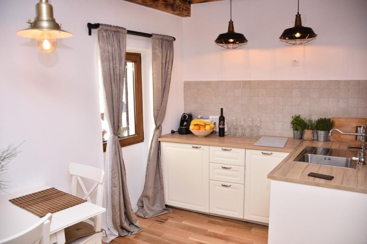 Bruno Old Town Apartments Rovinj Exterior photo