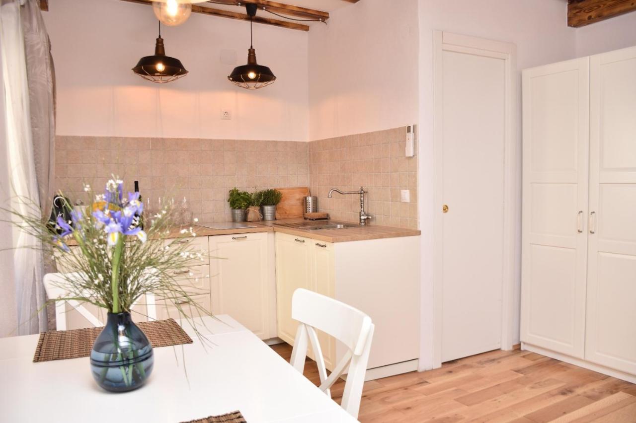 Bruno Old Town Apartments Rovinj Exterior photo